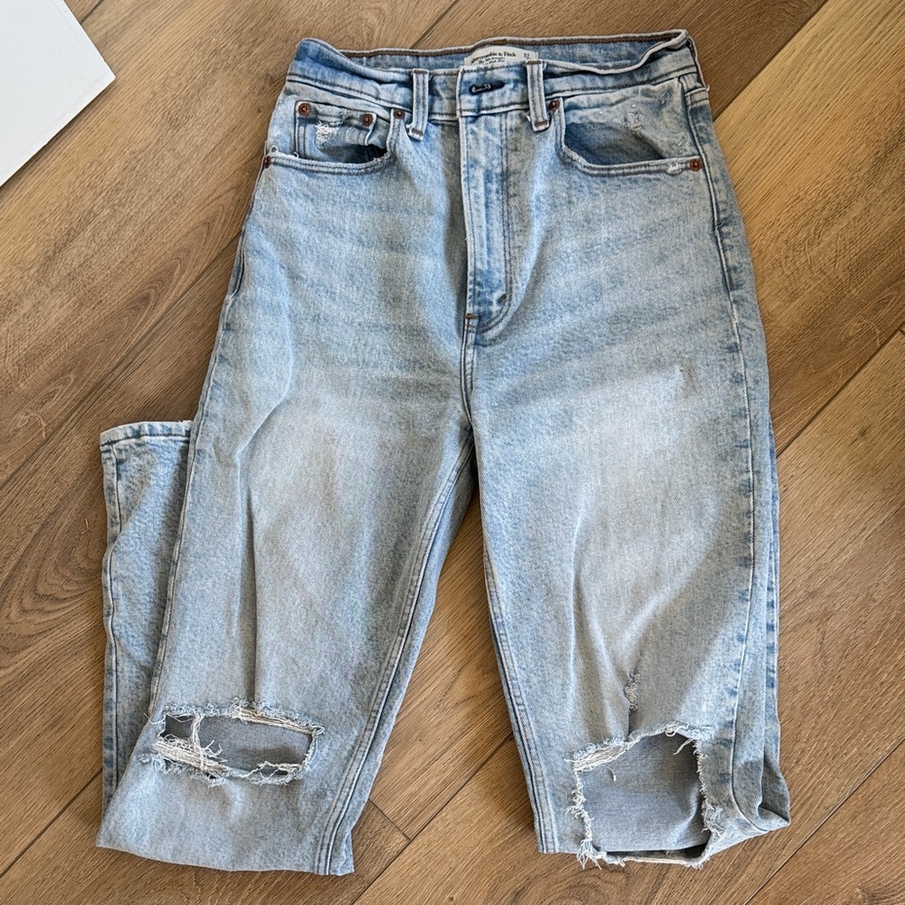 Abercrombie & Fitch 90s Straight Ultra High Rise Jeans